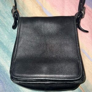 Coach 9145 Women's Black Vintage Legacy Studio Flap Purse Cross Body Leather Bag